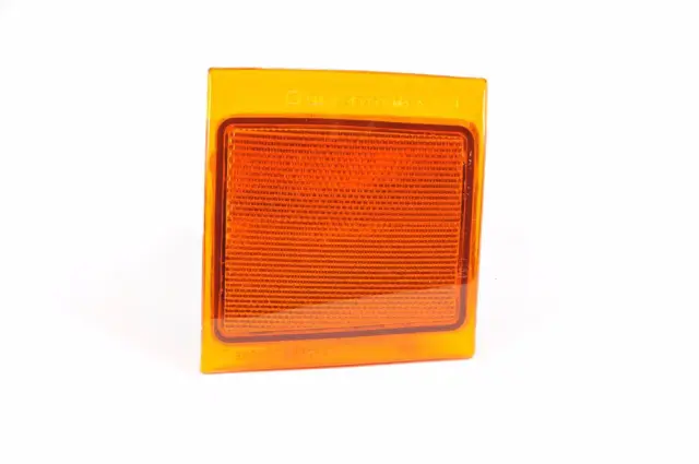 5977459 - Electrical: Reflector Panel for GM Image