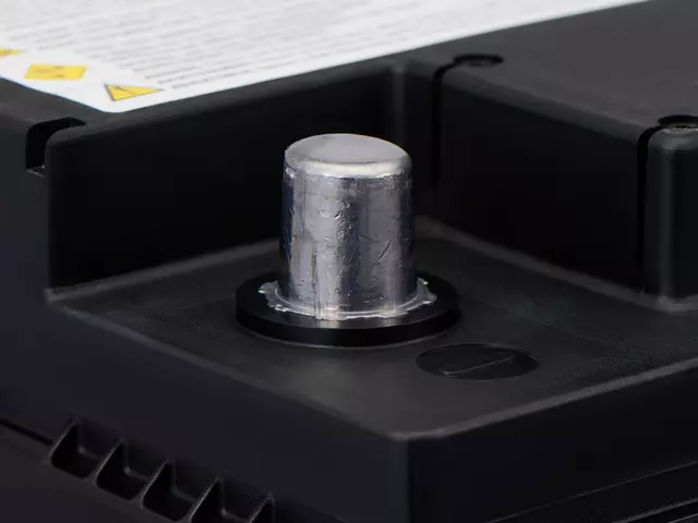 88866099 - Electrical: Vehicle Battery for Cadillac: Escalade, Escalade ESV | Chevrolet: Silverado 1500, Suburban, Tahoe | GMC: Sierra 1500, Yukon, Yukon XL Image