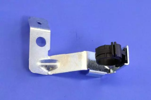Power Steering Pump Bracket - Mopar (68226937AA)