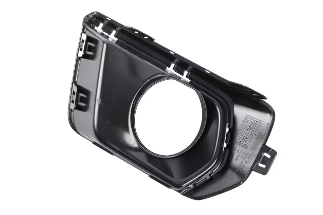 Front Passenger Side Fog Lamp Bezel - GM (84750570)