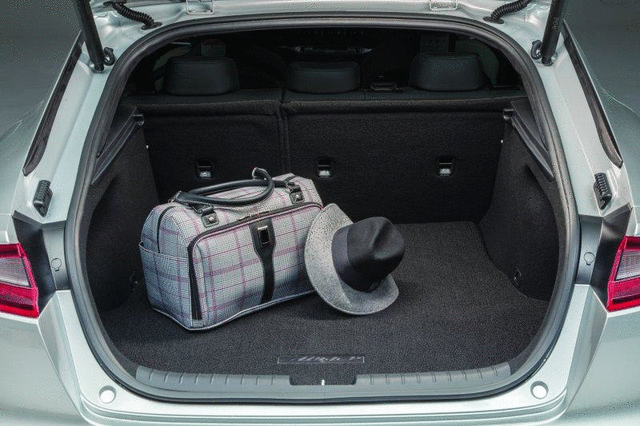 J5F12AU400 - Interior: Cargo Mat, Carpeted W\/ Seat Back Protection for Kia: Stinger Image