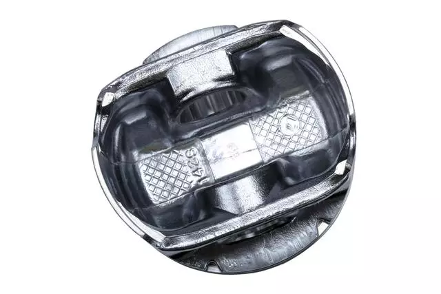 19300902 - : Engine Piston for GM Image