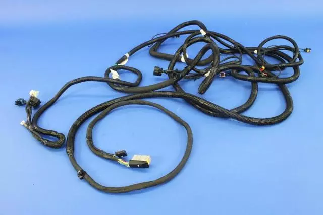 Body Right Wiring - Mopar (68191021AE)