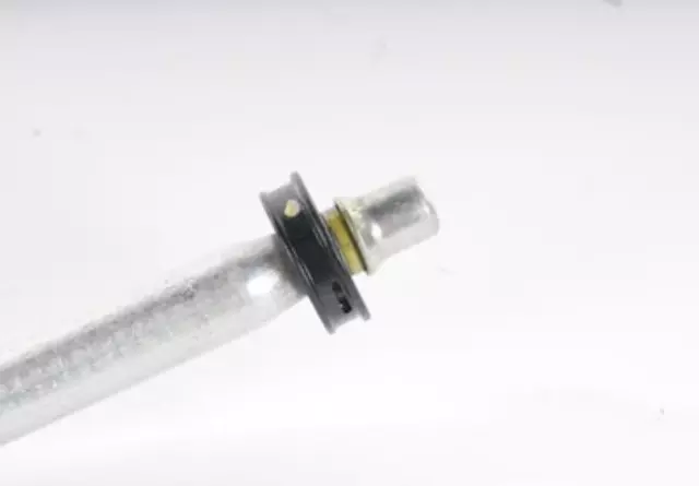 92239563 - : Engine Oil Cooler Inlet Hose Kit with Hose and Cap for Chevrolet: Camaro Image