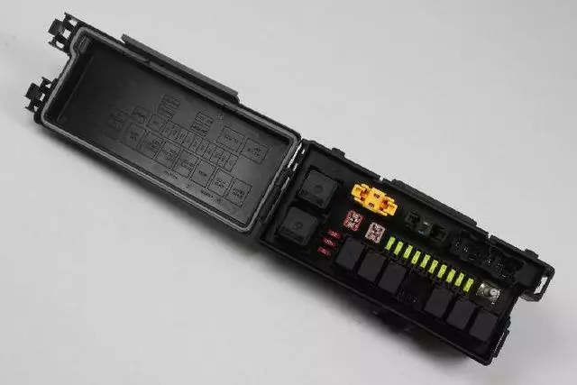 4692084AD - : Power Distribution Center for Jeep: Commander, Grand Cherokee Image