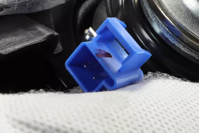 25956779 - Body: Quarter Trim Panel for GMC: Acadia Image