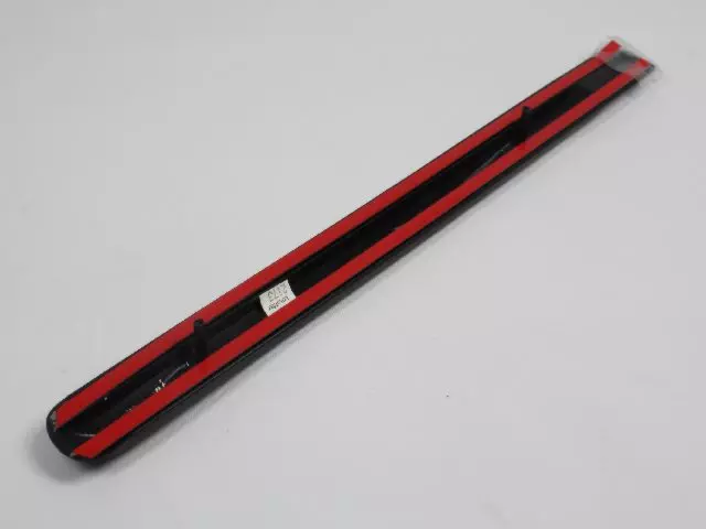 Rear Door Molding, Right - Mopar (1BS50RXFAB)