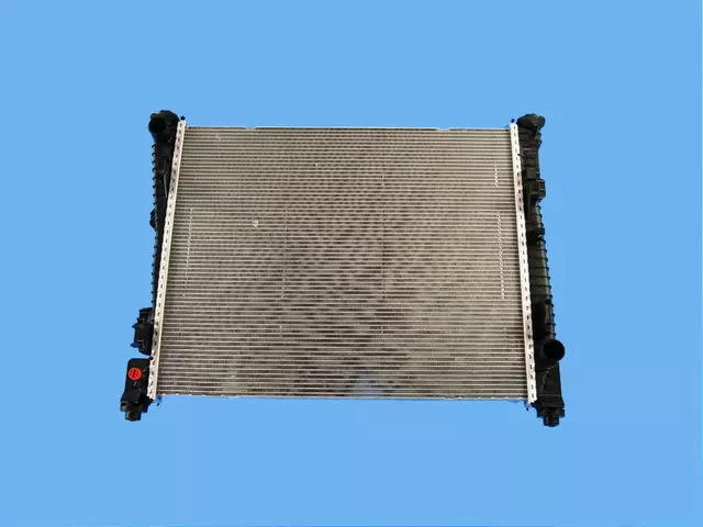 Engine Cooling Radiator - Mopar (68244087AA)