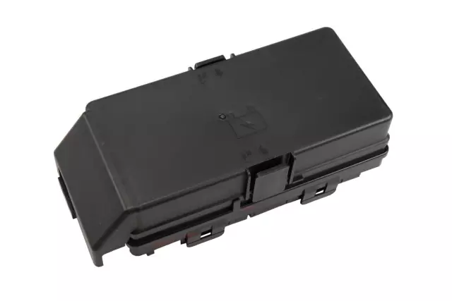 Engine Wiring Harness Junction Block - GM (20822696)