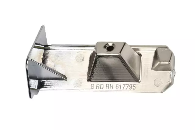 Belt Weather-Strip Cap - GM (20902596)