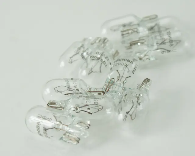 9098111062 - Body: Sun Visor Light Bulb for Toyota Image