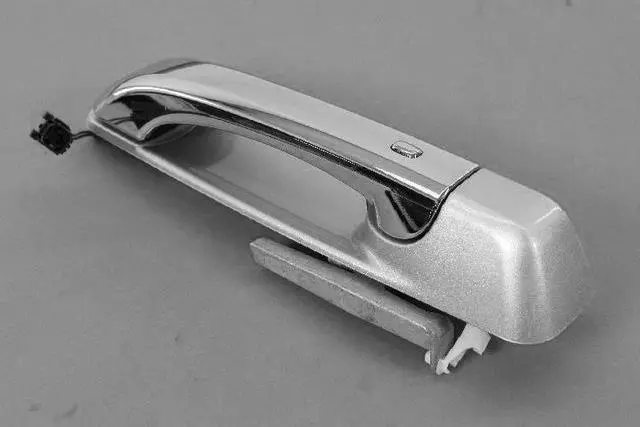 Exterior Door Handle, Right - Mopar (1UJ881JAAF)