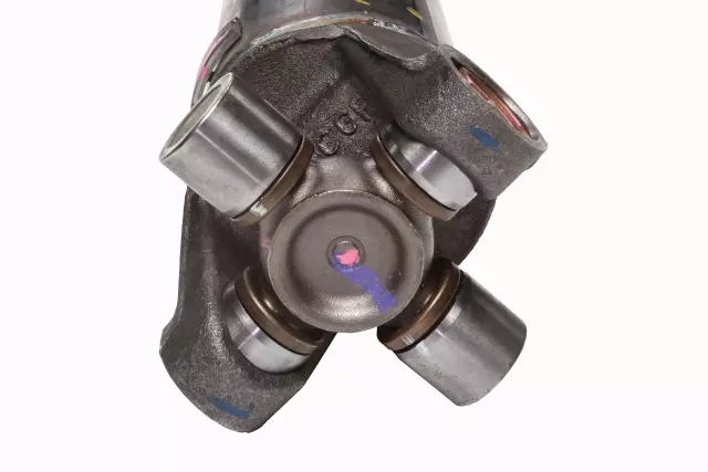 23508419 - Universals &amp; Rear Axle: Drive Shaft for Chevrolet: Silverado 1500, Silverado 1500 LD | GMC: Sierra 1500, Sierra 1500 Limited Image