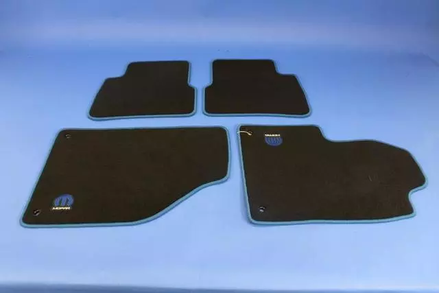 Mat Kit - Mopar (82213870)