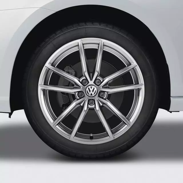 18 Inch Pretoria Wheel - Sterling Silver - Volkswagen (5G0-071-498-A-88Z)
