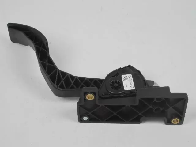 Accelerator Pedal - Mopar (53032907AF)