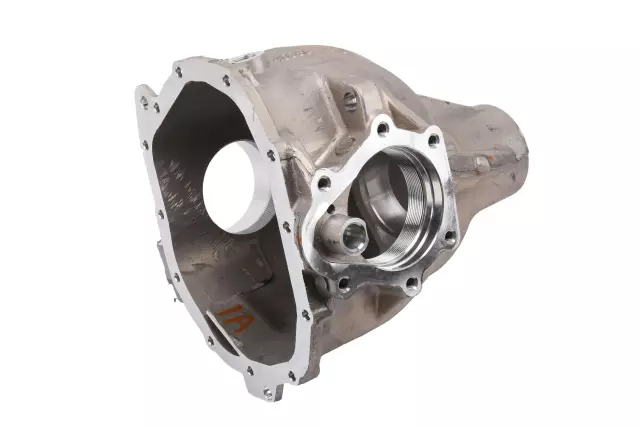 20920808 - Suspension: Differential Housing for Chevrolet: Silverado 2500 HD, Silverado 3500 HD | GMC: Sierra 2500 HD, Sierra 3500 HD Image