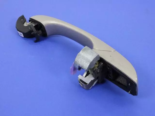 1KR96HWLAB - Doors, Door Mirrors and Related Parts: Exterior Door Handle, Right for Chrysler: 200, Sebring | Dodge: Avenger, Journey Image