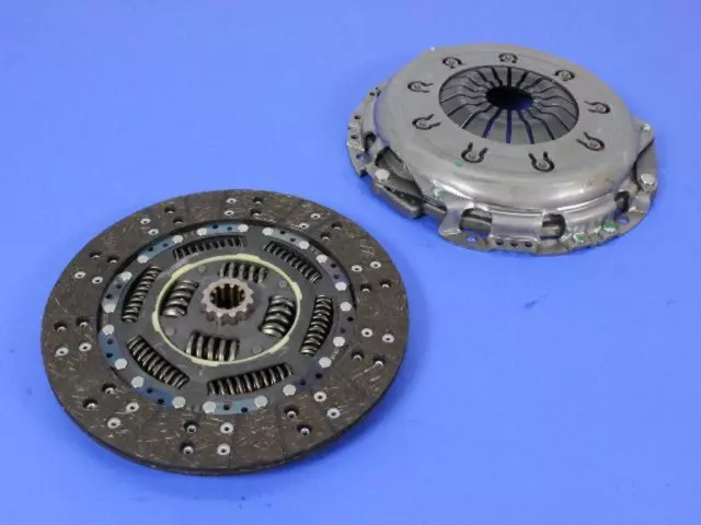 Pressure Plate And Disc Clutch Kit - Mopar (5018354AB)