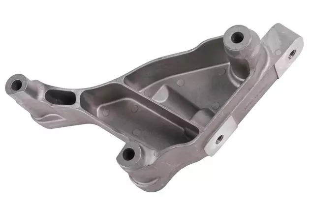 Passenger Side Engine Mount Bracket - GM (22969962)