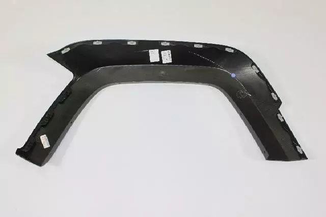 Fender Wheel Opening Applique, Right - Mopar (1CK60TZZAG)