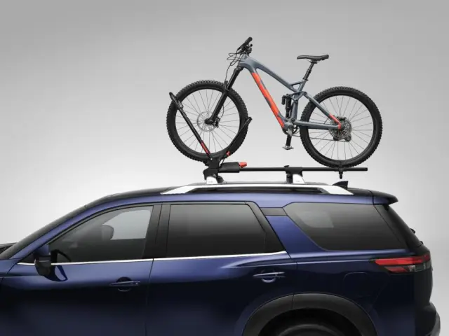 T99R2A607A - Yakima: Affiliated: Yakima® FRONTLOADER - UPRIGHT BIKE RACK for Nissan: ARIYA, Armada, Kicks, Murano, Pathfinder, Qashqai, Rogue, Rogue Sport Image