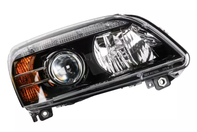 Passenger Side Headlamp Assembly - GM (92245553)