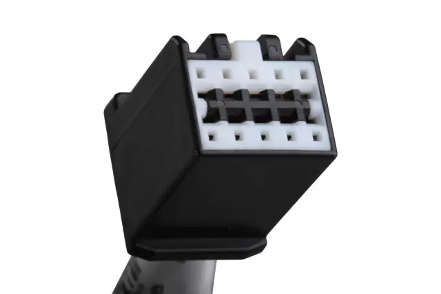 Rear License Plate Lamp Wiring Harness - GM (20977198)