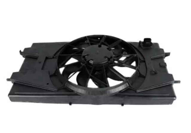 Engine Cooling Fan Assembly with Shroud - GM (15849644)