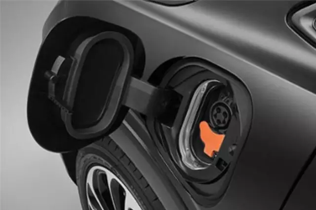 42721897 - Audio/Video: Illuminated Charging Port for Chevrolet: Bolt EUV Image