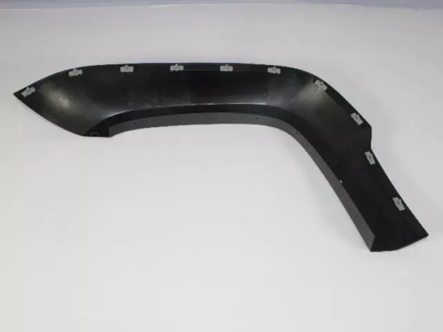 Fender Wheel Opening Applique, Right - Mopar (5JH42TZZAF)