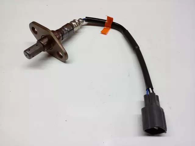 Oxygen Sensor - Toyota (89467-35011)