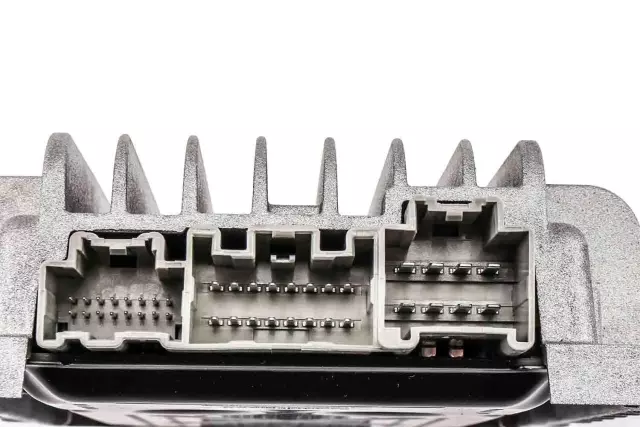 Radio Speaker Amplifier - GM (25994309)