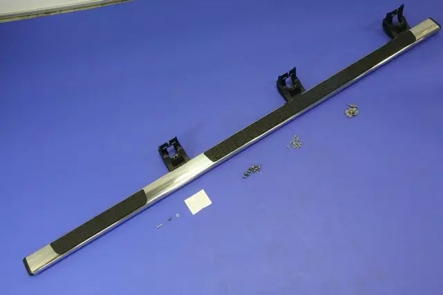 Tubular Side Step Kit, Right - Mopar (68156422AE)