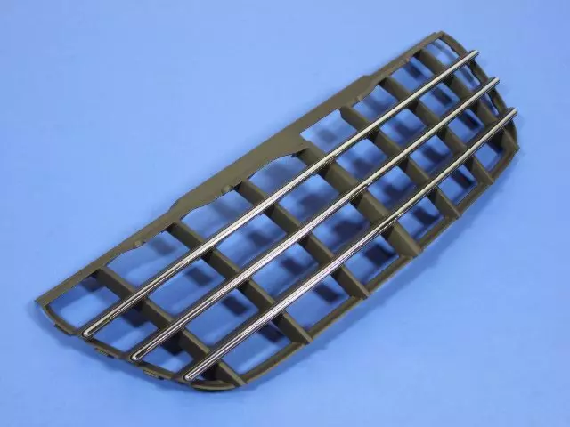 Radiator Grille - Mopar (5113081AA)