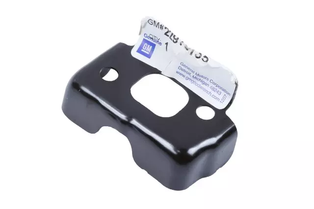 Passenger Side Front Wheelhouse Panel Brace - GM (22978135)