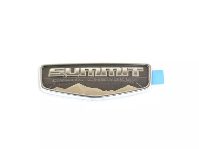 Nameplate - Mopar (68236148AA)