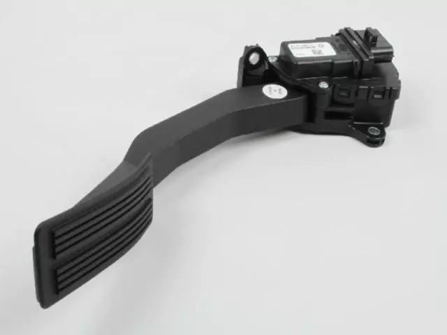 Adjustable Pedal Assembly - Mopar (53032794AB)