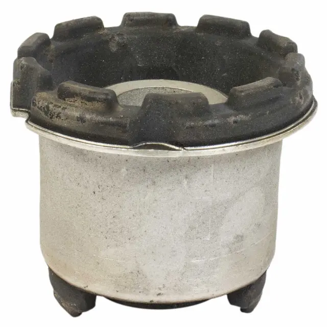 まるはちゅ　1204040 8A8Z-5400155-B - Engine Cradle Front Bushing Ford Parts Direct