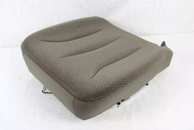 ZA361J3AA - Interior Trim: Front Seat Cushion, Right for Chrysler: Town &amp; Country | Dodge: Caravan, Grand Caravan Image