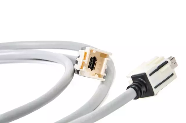 84005116 - Electrical, Lighting and Body: Video Antenna Cable for ACDelco Image