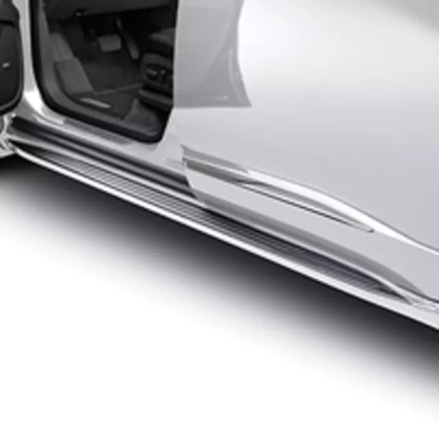 84357969 - : Molded Assist Steps - Paint To Match for GM Image