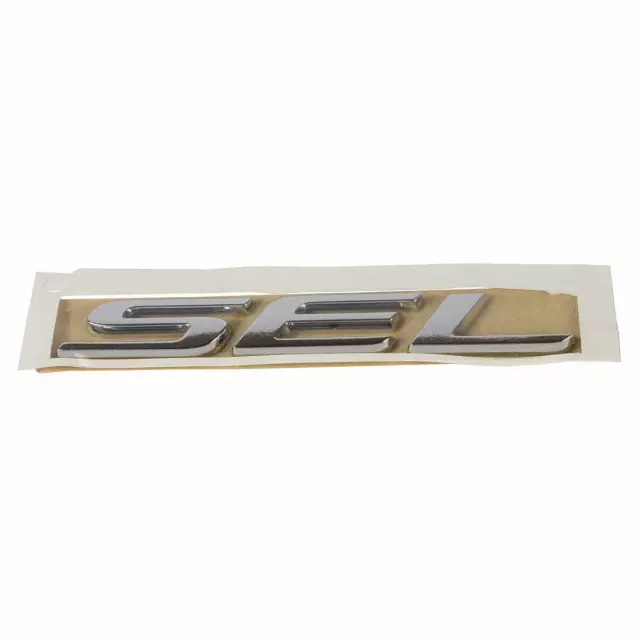 FT4Z5842528A - : Nameplate for Ford: Edge Image