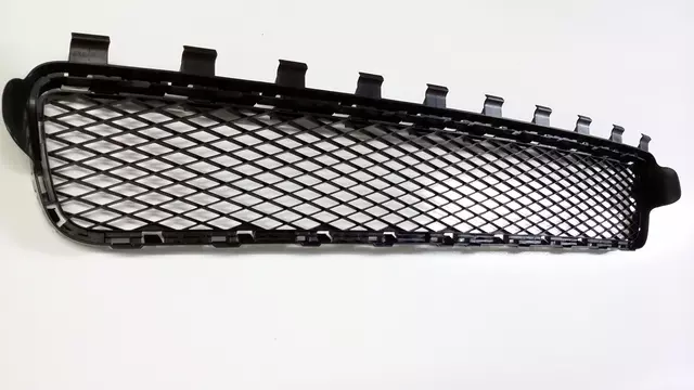 7L6853678B9B9 - : Center Grille for Volkswagen: Touareg Image