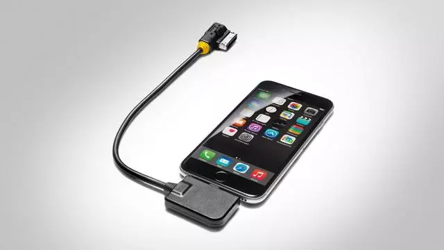 2010-2018 Audi Iphone Lightning Adapter Cable - Audi (4F0-051-510-AL)