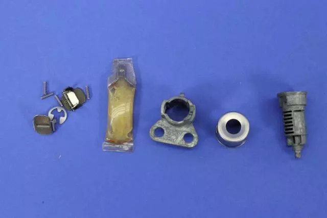 Door Lock Cylinder - Mopar (5139099AA)