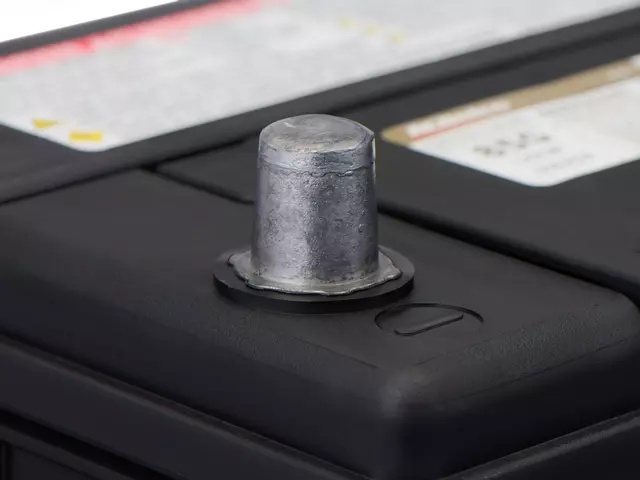 85G - Electrical: ACDelcoâ„¢ Vehicle Battery for Buick: LaCrosse | Cadillac: XLR | Chevrolet: Aveo, Aveo5, Corvette, Impala, Monte Carlo, Tracker | Pontiac: Grand Prix, GTO Image