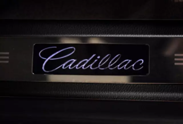 Illuminated Door Sill Plate - Dark Titanium - GM (19211732)