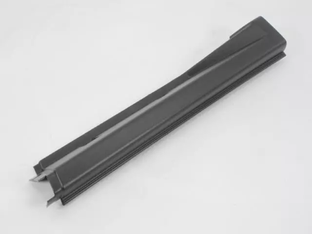 Sill Molding, Right - Mopar (5116128AC)