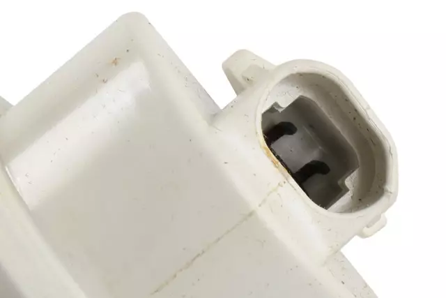 13585741 - : Rear Wheel Hub and Bearing Assembly with Wheel Speed Sensor and Wheel Studs for Buick: LaCrosse, Terraza | Chevrolet: Impala, Impala Limited, Monte Carlo, Uplander | Pontiac: Grand Prix, Montana | Saturn: Relay Image